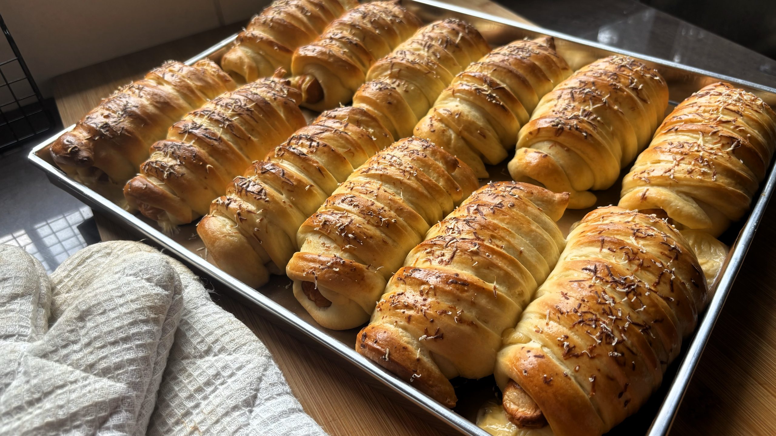 Cheesy Sausage Rolls