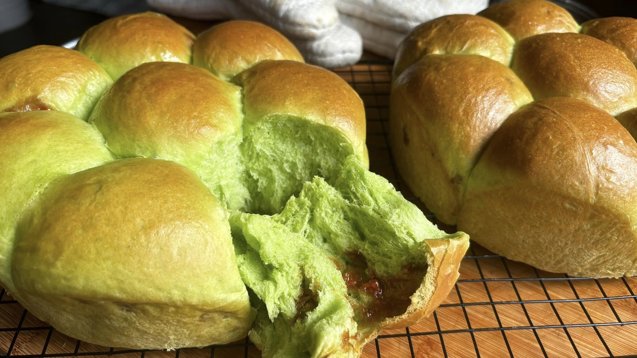 Roti Paung Pandan Kelapa